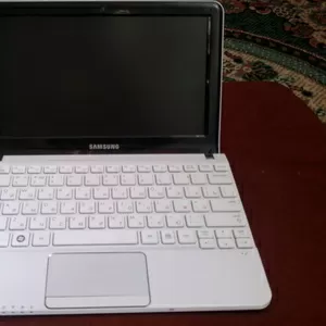 Продам б/у ноутбук Samsung NC110