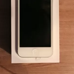 iPhone 5 Белый 16Gb
