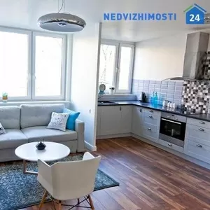 Красивая двухкомнатная квартира 40 м2,  Варшава,  Польша