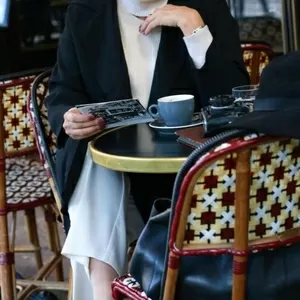 лицензированный гид во Франции.