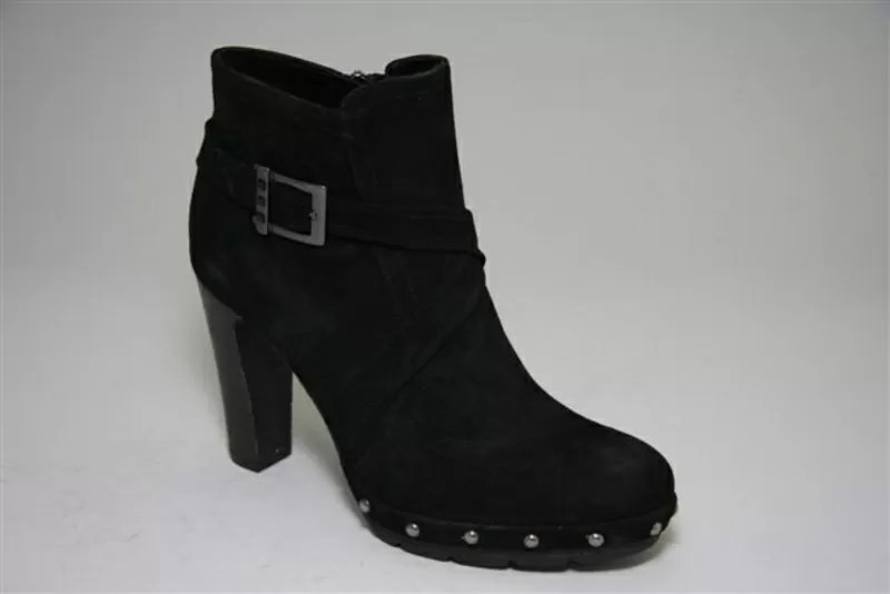 Актуальная коллекция женской обуви оптом 2012 года. Италия. 4