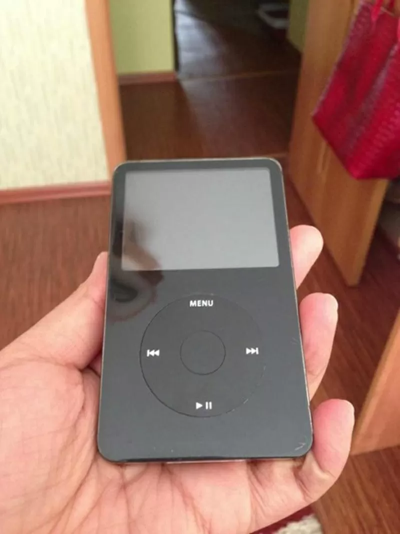Продам iPod Classic 5th generation 3