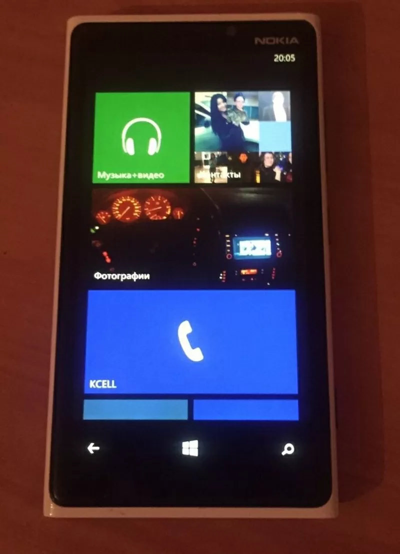 Nokia Lumia 920,  windows*Phone 8.0 продам 35000 тг 2