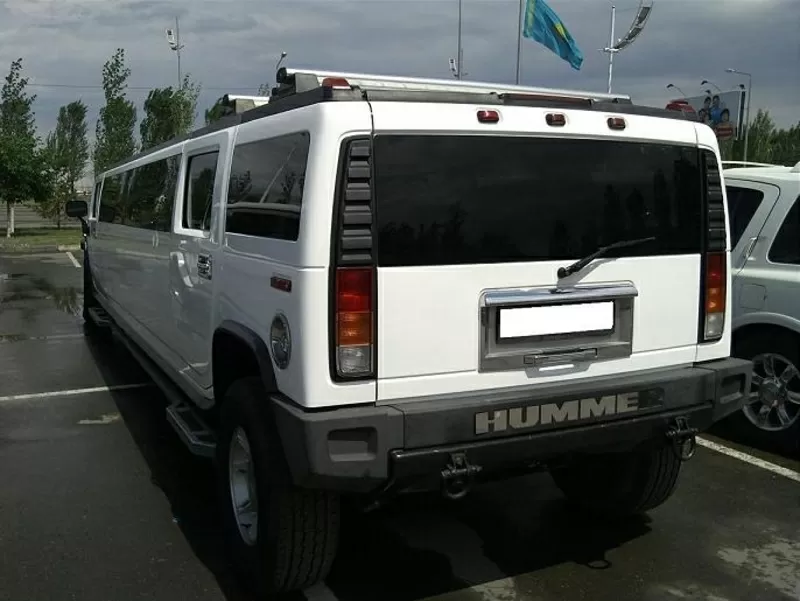 Лимузин Hummer H2 для свадьбы. Астана. 2