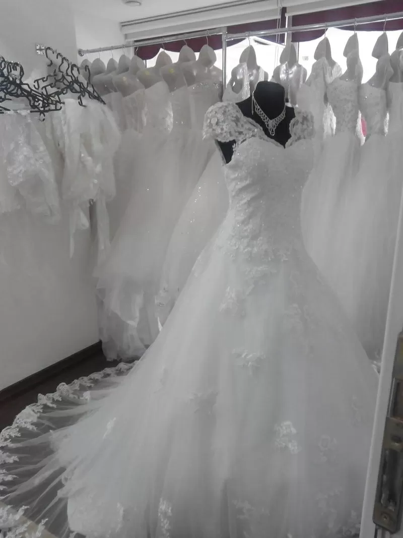 Распродажа свадебных платьев в связи с закрытием салона