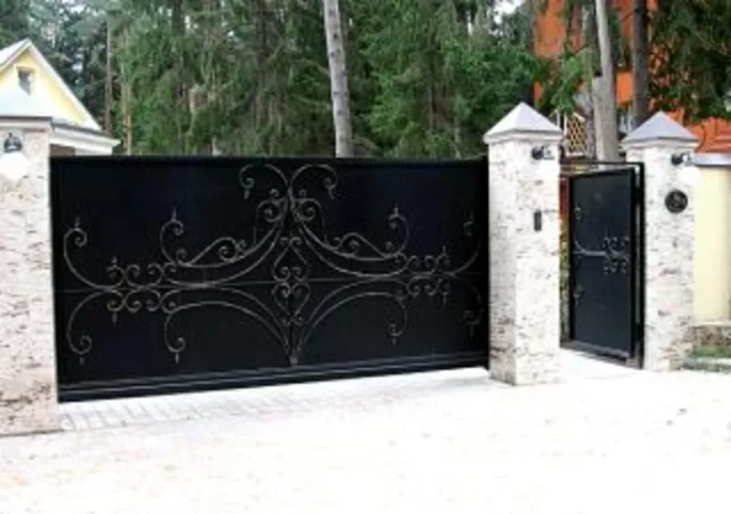 Ворота,  заборы,  решетки и ограждения и прочие изделия из металла в Аст