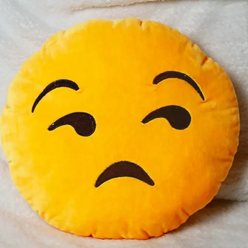 Креативные подарки-подушки (Смайлики Emoji)