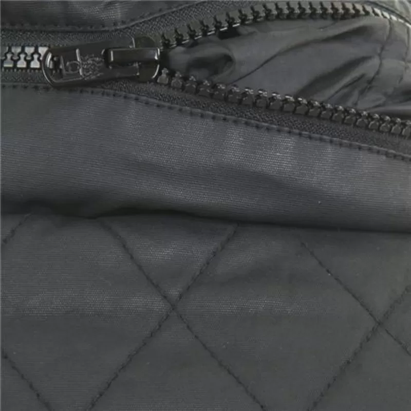 новая куртка ветровка SELA черного цвета размер 54-56 5