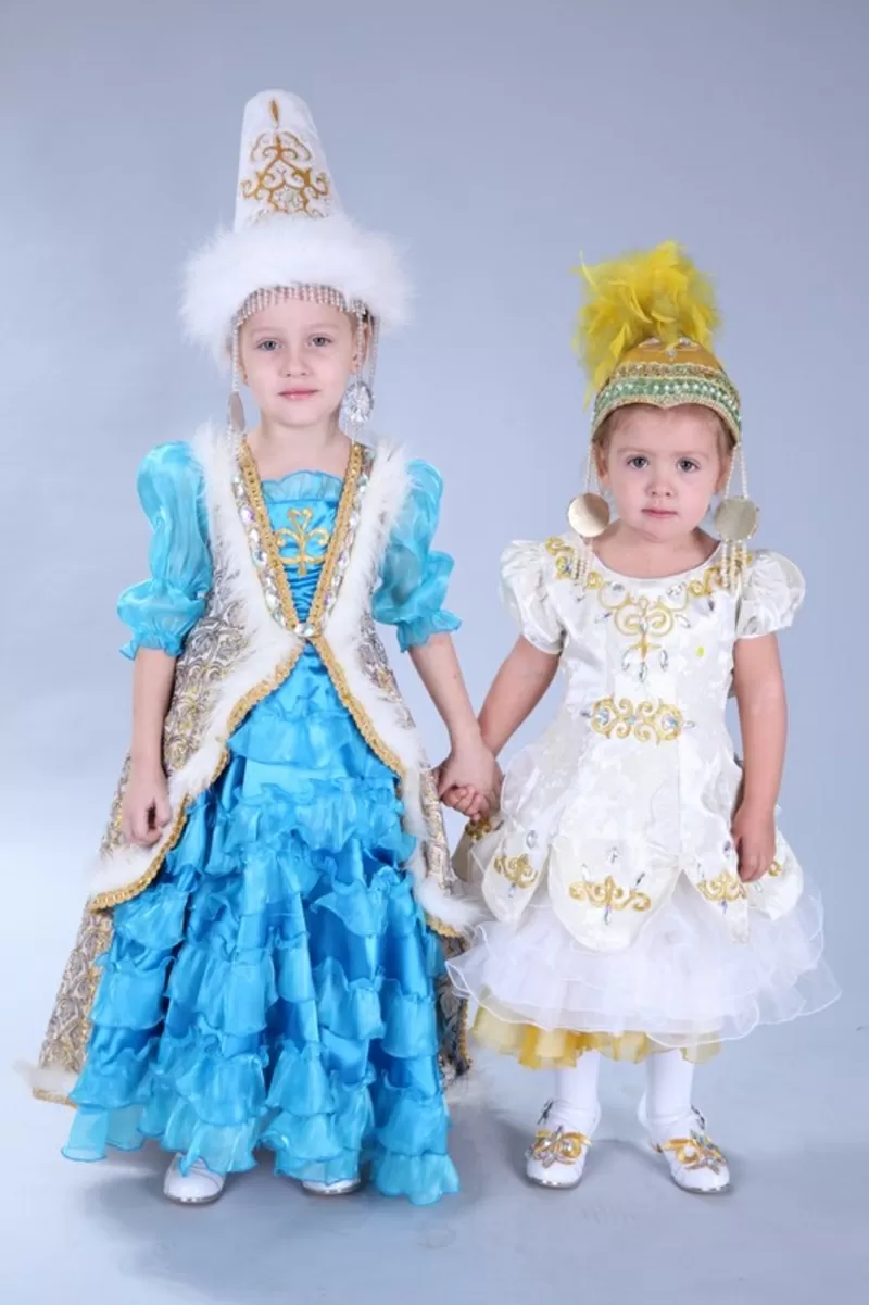 Казахские национальные костюмы для самых маленьких 2