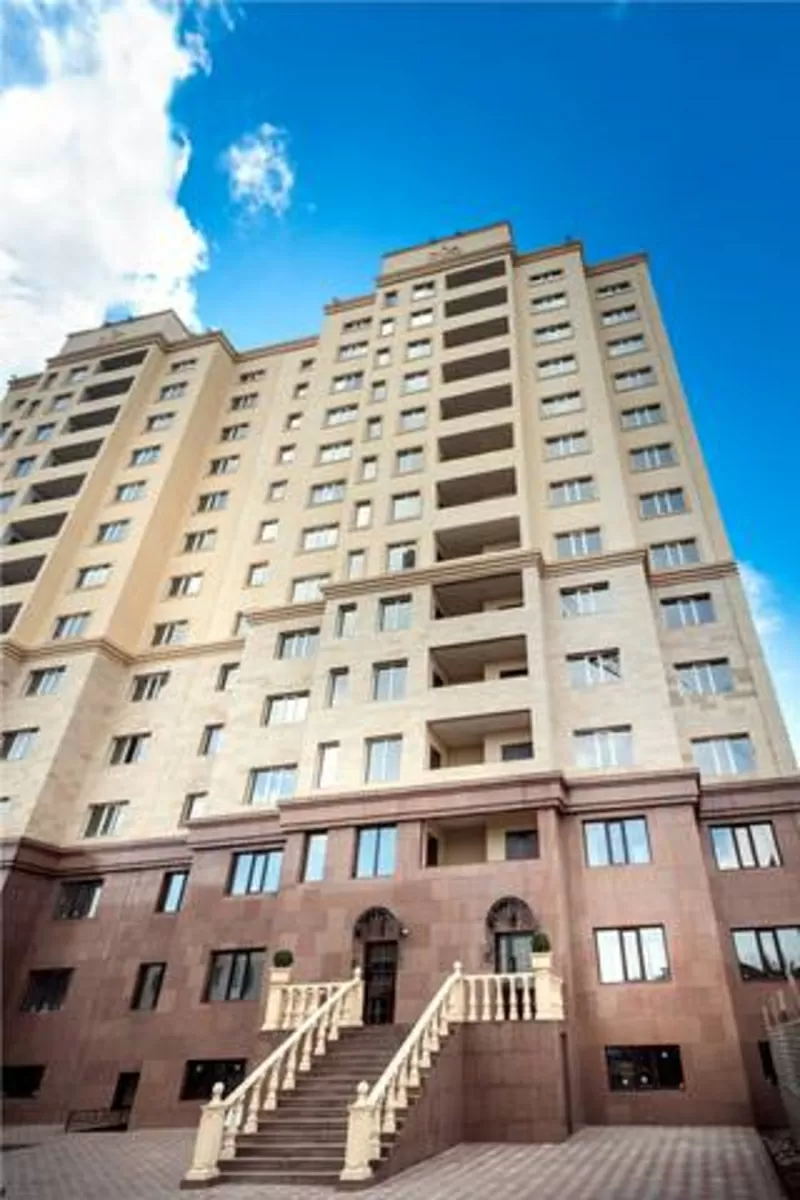 продам 2 комн квартиру в астане в строящемся доме 4