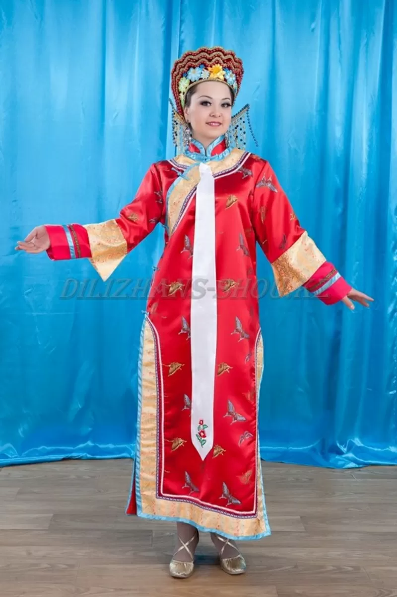 Прокат взрослых китайских национальных костюмов