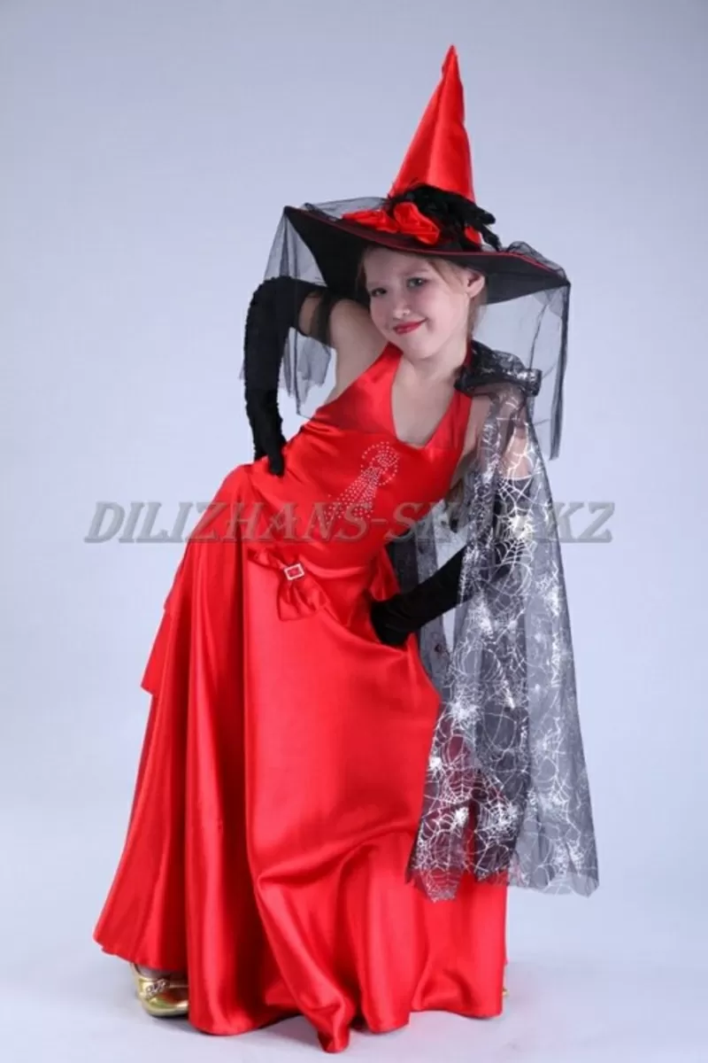 Карнавальный костюм «Ведьмочка» на Хэллоуин 4