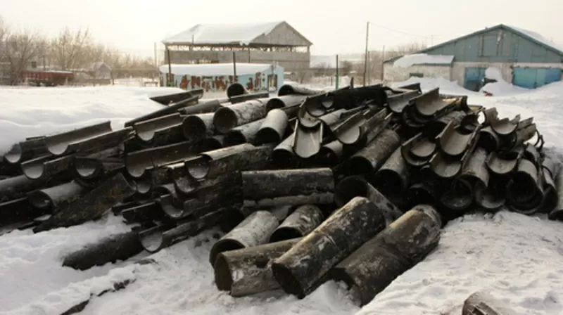 Куски и отходы труб пластиковых ПНД 3