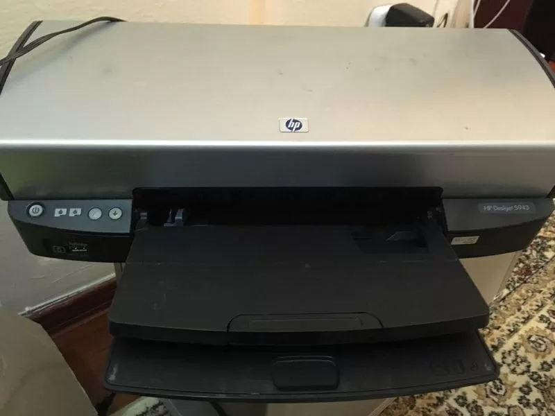 Продам принтер НЕРАБОЧИЙ HP deskjet 5943
