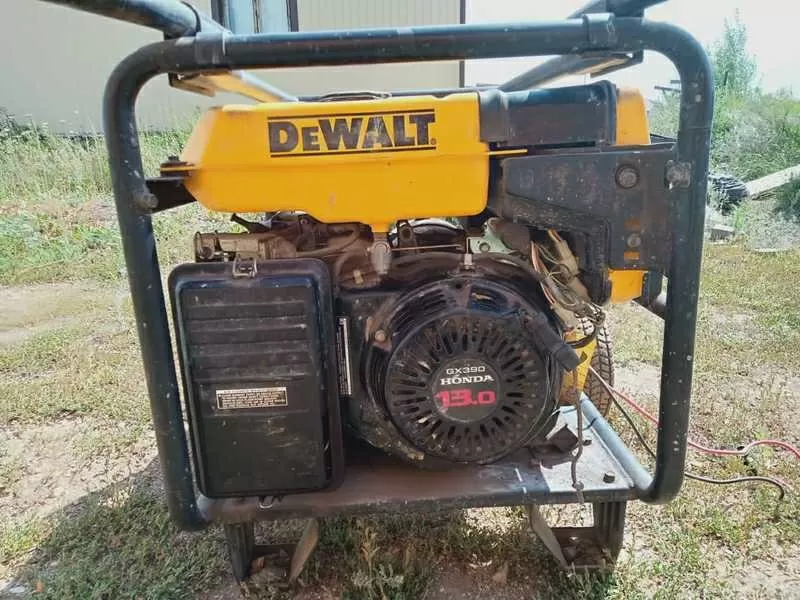 Продам генератор Dewalt DG7000B Heavy Duty 6827 2