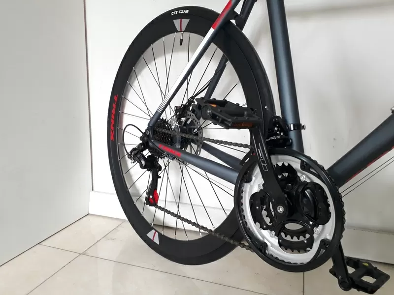 Шоссейный велосипед Trinx Tempo 1.1. 28 колеса. 20 рама. Шоссер. Kaspi 8