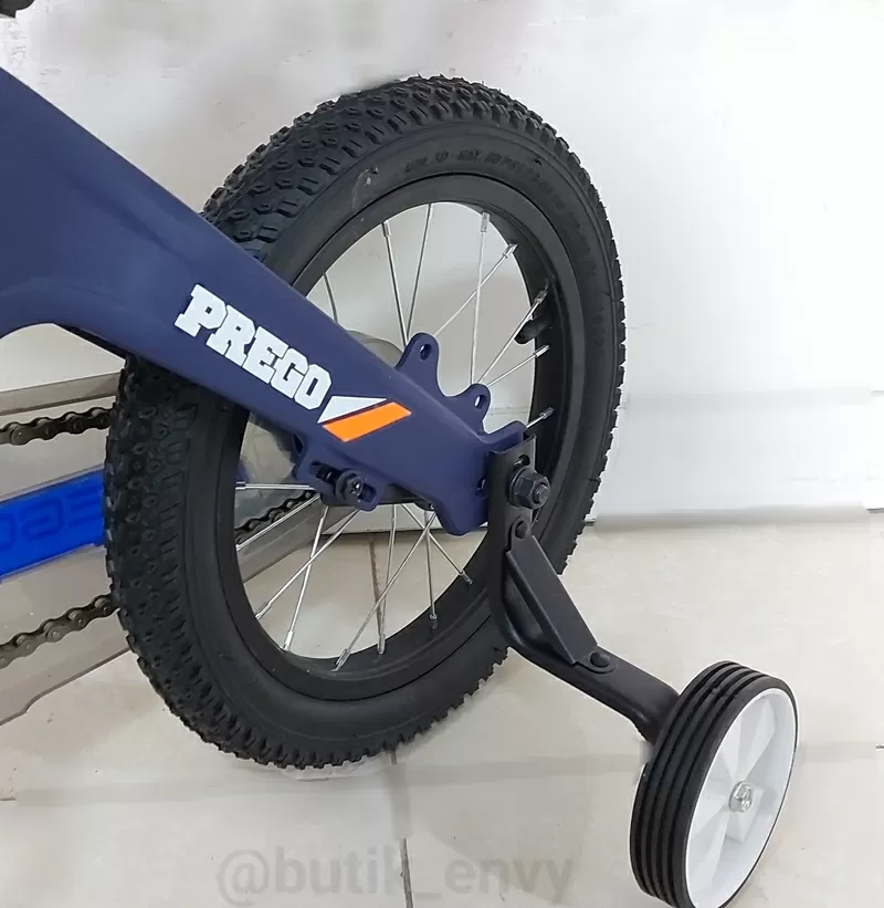Легкий детский двухколесный велосипед Prego 14