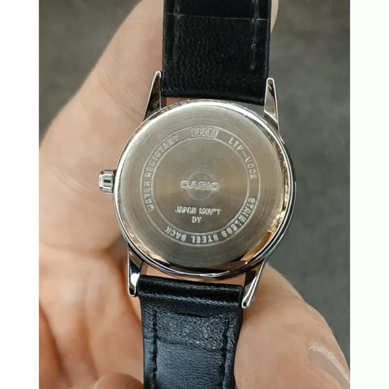 Женские наручные кварцевые часы Casio LTP-V002L-1B3UDF. Оригинальные. 2