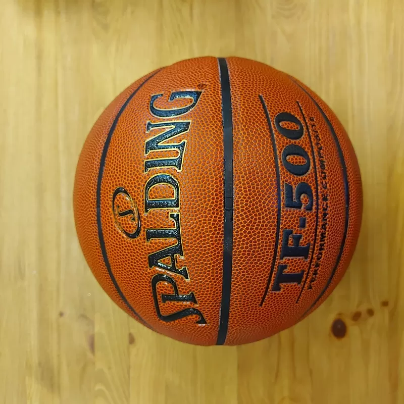 Баскетбольный мяч Spalding. Размер 7. Для зала и улицы. Коричневый. 3