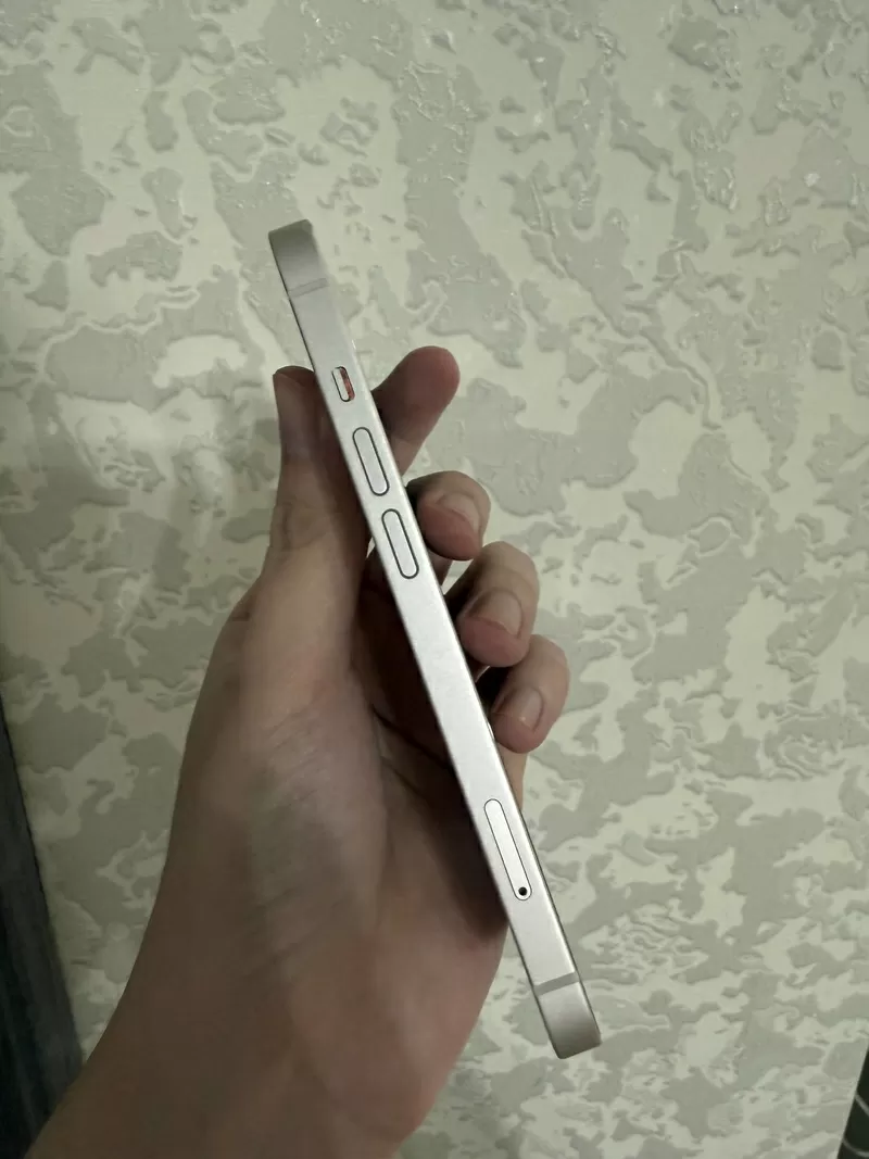 Продам iphone 13,  128gb,  87%,  ios 8.5 6