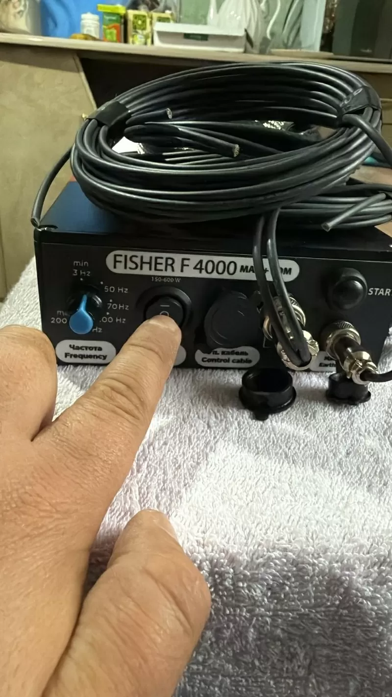 Электронная приманка для отлова и гона рыбы Fisher F 4000 в Казахстане 3